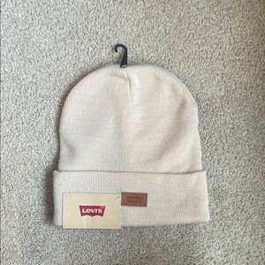 Levi's Cream Beanie BRAND NEW